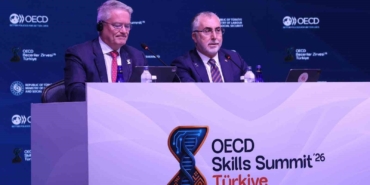 Bakan Işıkhan: ’’İş gücü piyasalarında yaşanan küresel değişimleri risk değil fırsat olarak görüyoruz’’