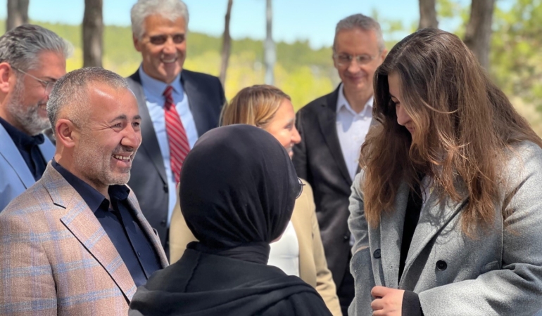 Başkan Yıldırım öğrencilerle motivasyon yemeğinde buluştu