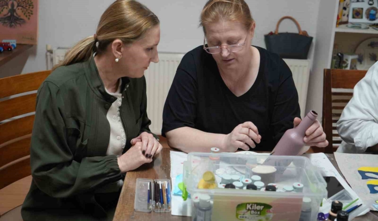 Ayvalık’ta 5 yılda bin kadın üretime katıldı