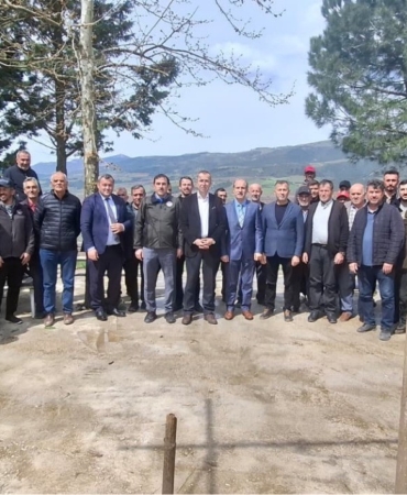 Bilecik’te gübreleme ve budama eğitimi verildi