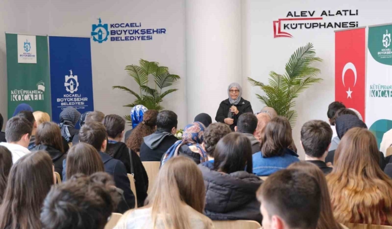 Kitabın izini süren öğrenciler, Kocaeli’yi adım adım gezdi