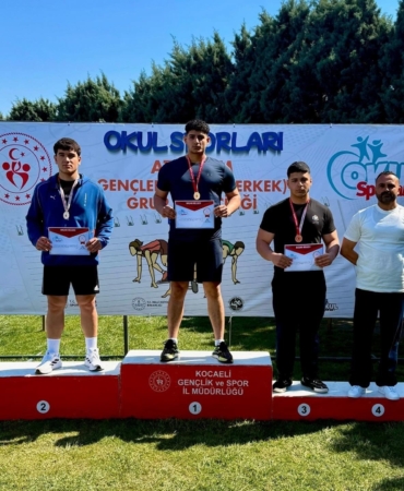 Bilecikli atlet sporcusu şampiyon oldu