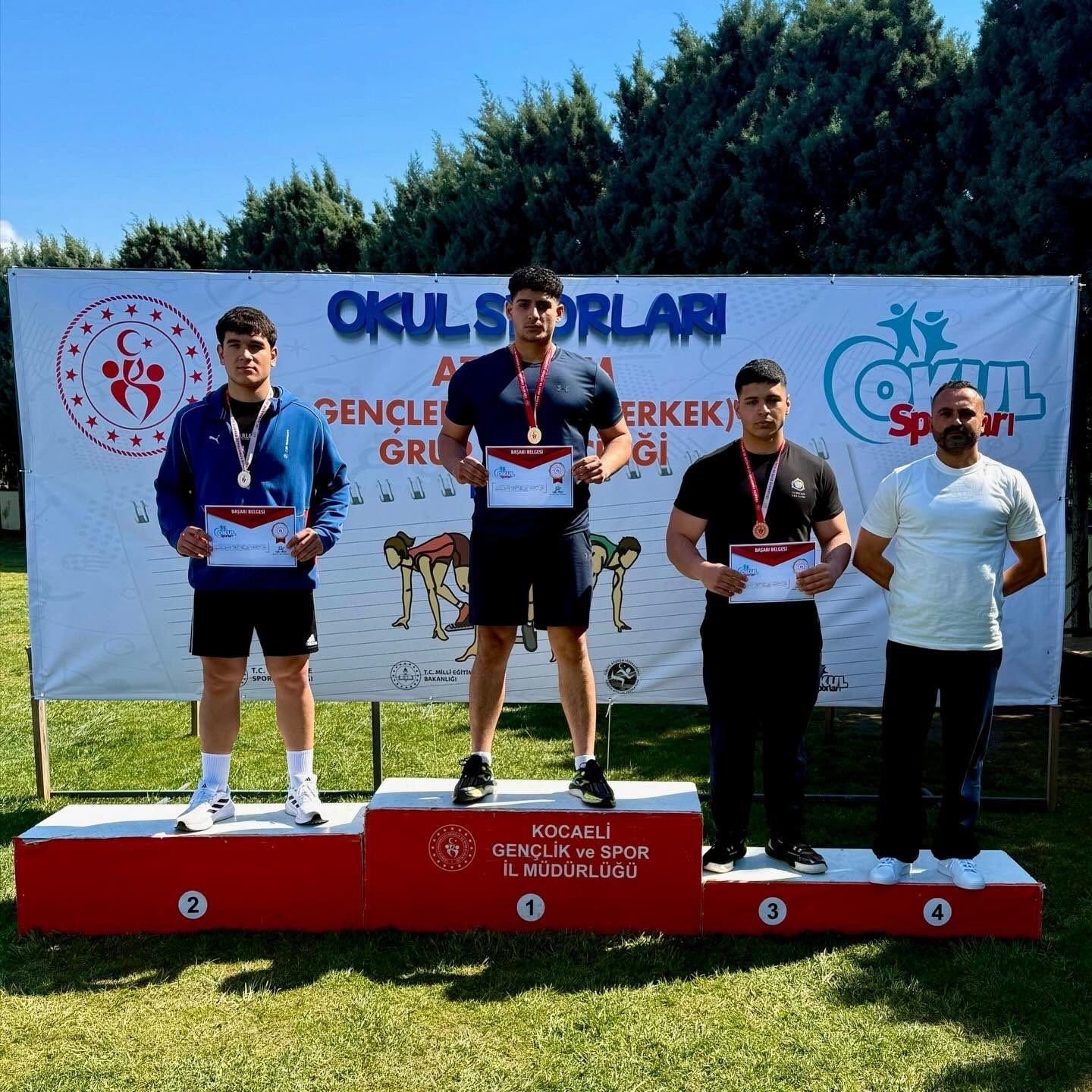 Bilecikli atlet sporcusu şampiyon oldu