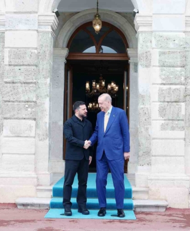 Erdoğan ile Zelenskiy görüşmesi başladı