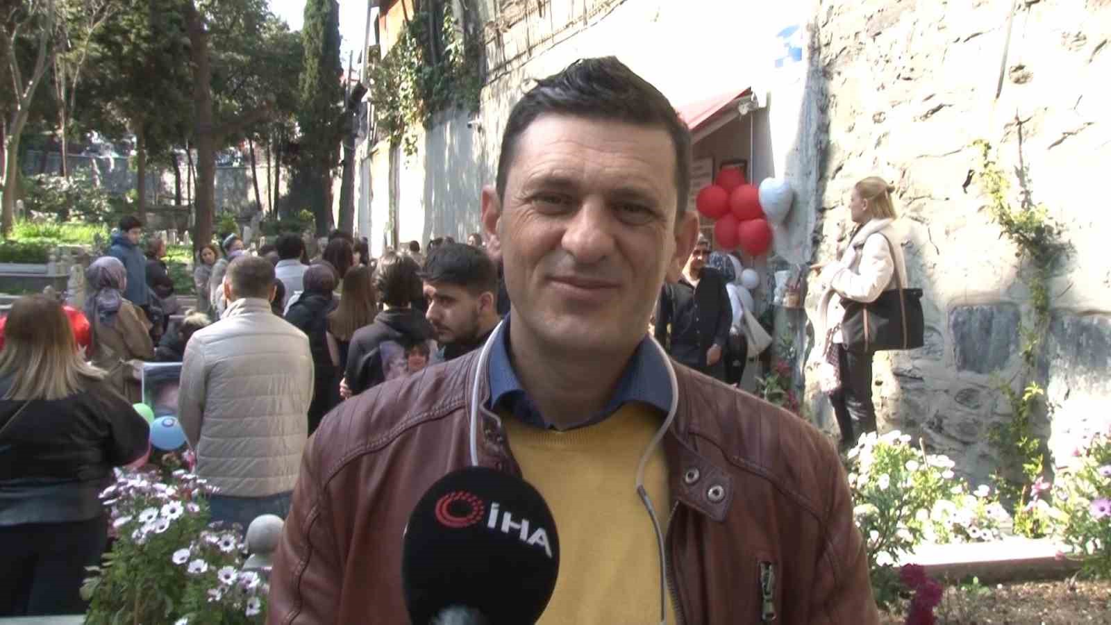 Mattia Ahmet Minguzzi’nin ailesi, doğum günü olan 23 Nisan’da çocuklarının mezarını ziyaret etti