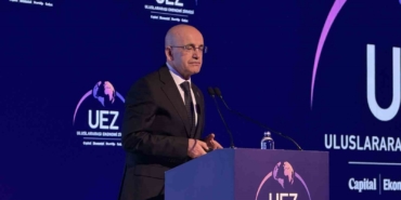 Hazine ve Maliye Bakanı Şimşek: "Vatandaşlarımızın yastık altında 640 milyar doları olduğu tahmin ediliyor"