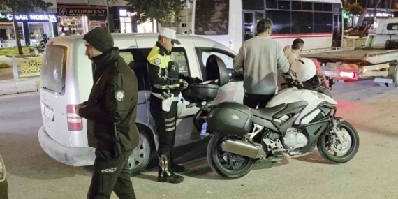 Edirne’de asayiş ve trafik uygulaması