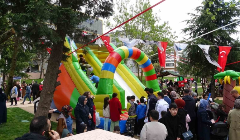 Tuzla İshakpaşa Parkı yenilenen yüzüyle hizmete açıldı