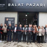 Nilüfer’in 8’inci giyim pazarı Balat’ta açıldı