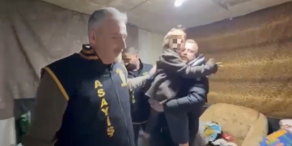 Alman anne "Nazar"a geldi