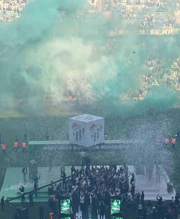 Bursa’da tarihi akşam, timsah geri döndü