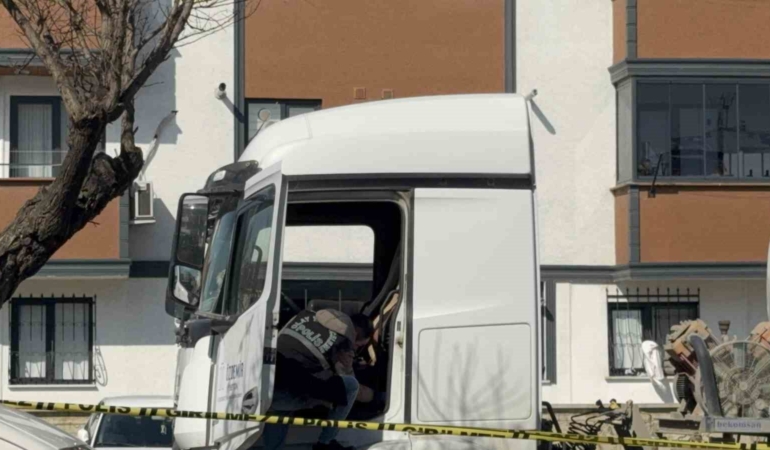 Tırın altındaki kasklı katil ağabeyi çıktı