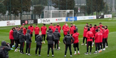 Trendyol Süper Lig: Kasımpaşa: 1 - Kayserispor: 0 (Maç devam ediyor)