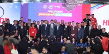 Gençlik ve Spor Bakanı Bak: "Türkiye her haliyle spor ülkesi olma yolunda hızlıca ilerliyor"