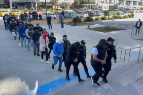 300 milyon liralık yasa dışı bahis çetesi zanlısı 13 kişi adliyeye sevk edildi