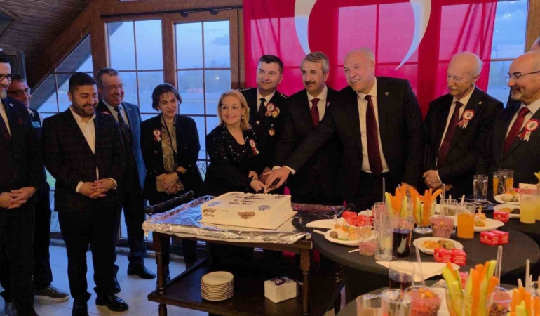 Meriç Nehri’nde nefes kesen polis gösterisi