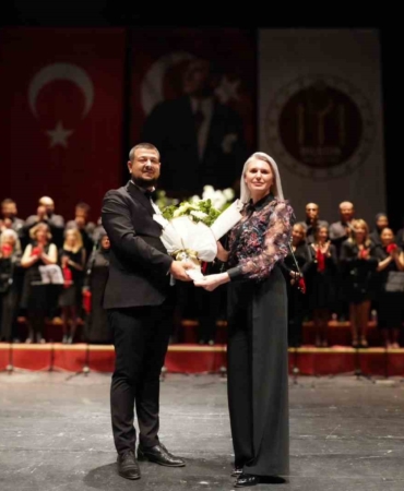 Bilecik’te ’Sazdan Söze Türk Halk Müziği Konseri’