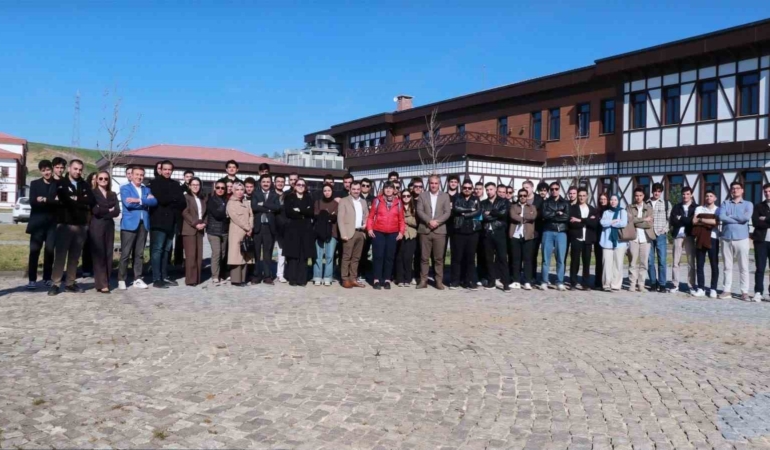 Yalova OSB’den TEKNOFEST yolunda gençlere güçlü destek