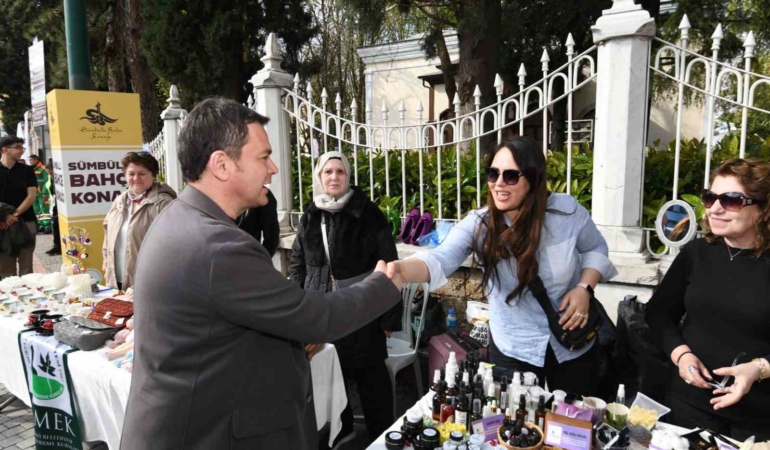 Osmangazi’de kadınların el emeği büyük beğeni topladı