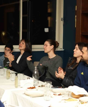 Beyoğlu Fenerbahçeliler Derneği şampiyonları ağırladı