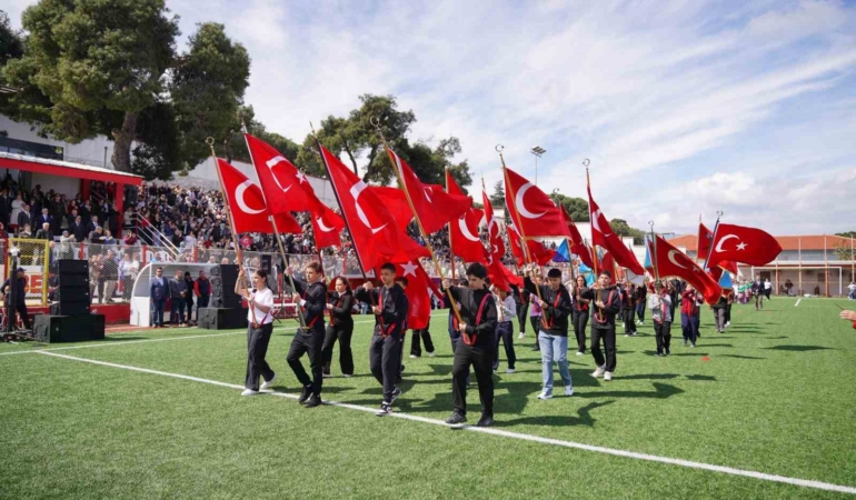 Ayvalık’ta 23 Nisan 106. kez coşkuyla kutlandı