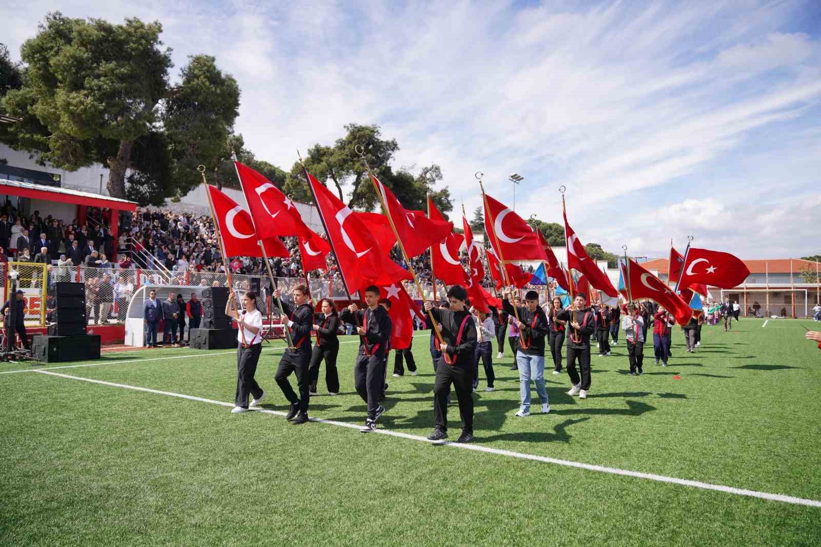 Ayvalık’ta 23 Nisan 106. kez coşkuyla kutlandı