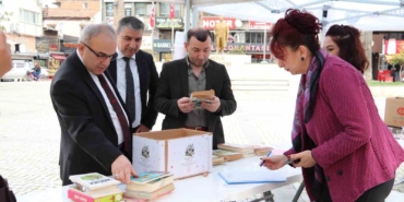 Kitap bağış kampanyası Edremit’te başladı