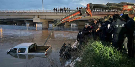 Bursa’da akıntıya kapılan araçtan acı sonuç: Sürücünün cansız bedeni bulundu