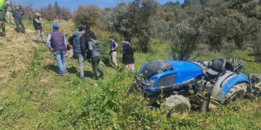Traktör kazasında ağır yaralan sürücü hayatını kaybetti