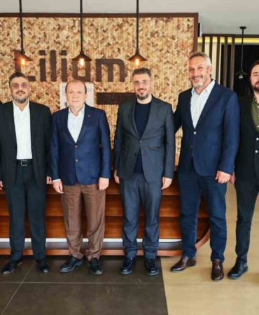 BTSO başkan adalı Özer Matlı, tekstil sektörü temsilcileriyle buluştu