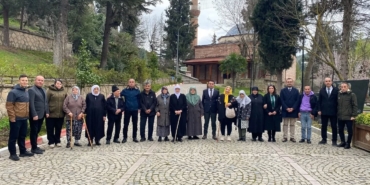 Bilecik huzurevi sakinleri Şeyh Edebali Türbesini ziyaret etti