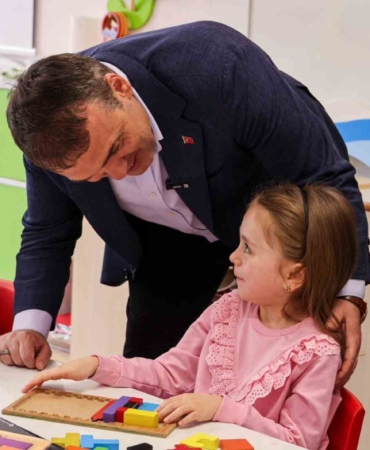 Vali Sözer öğrencilerle bir araya geldi