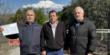 10 yıldır ödenmeyen süt paraları için fabrika önünde toplandılar