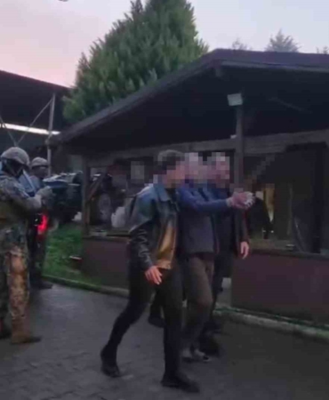 Müebbetlik firari saklandığı at çiftliğinde operasyonla yakalandı