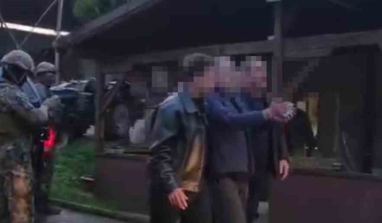 Müebbetlik firari saklandığı at çiftliğinde operasyonla yakalandı