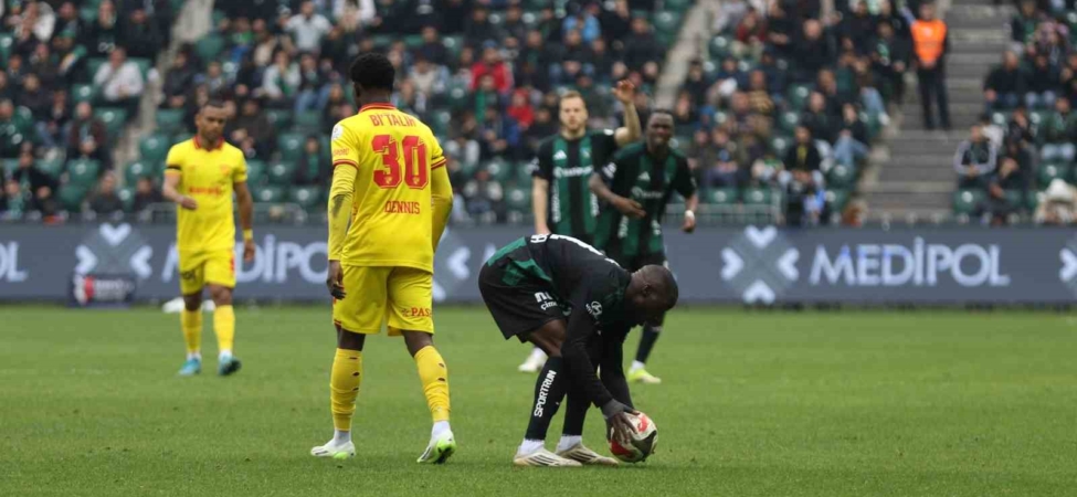 Trendyol Süper Lig: Kocaelispor: 1 - Göztepe: 1 (Maç sonucu)