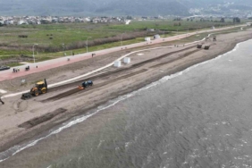 Plajlar yaza hazır hale getiriliyor