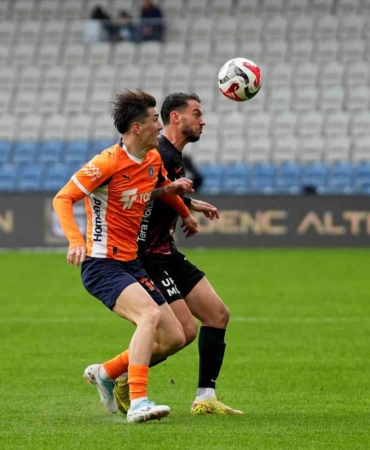 Trendyol Süper Lig: RAMS Başakşehir: 3 - Gençlerbirliği: 0 (Maç sonucu)
