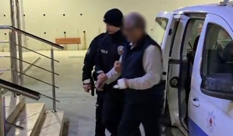 Bulduğu hediye kartlarını harcadığı, yakalanınca ortaya çıktı