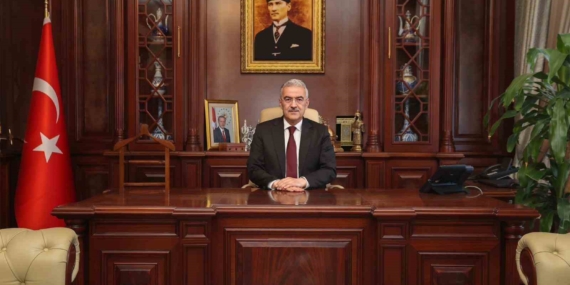 Vali Ayyıldız: "Bu ulu şehir, yalnızca bir beldenin kazanımı değil, tarihi bir dönüm noktasıdır"