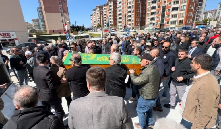 Edirne’de 5’inci kattan düşen çocuk toprağa verildi