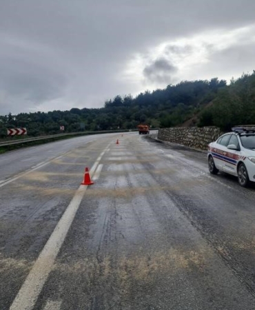 Su birikintisine karşı kaplama ve kumlama çalışması