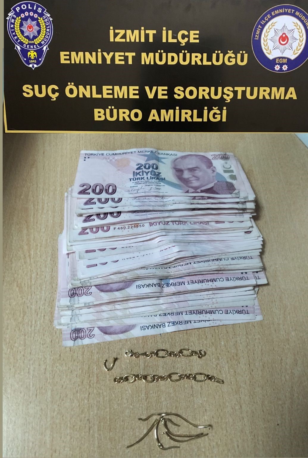 Kocaeli’de kuyumcularda sahte altın bozduran şüpheli yakalandı