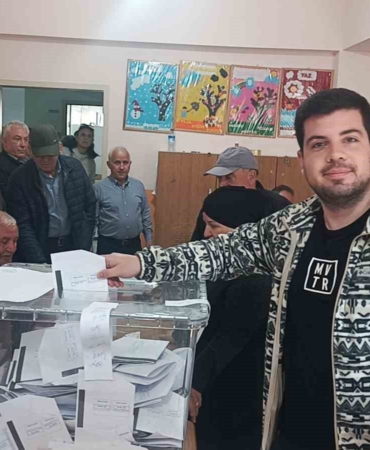 Yalova’da yaşayan Bulgaristan vatandaşları sandık başında