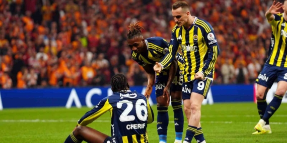 Fenerbahçe, ligde 2. mağlubiyetini aldı