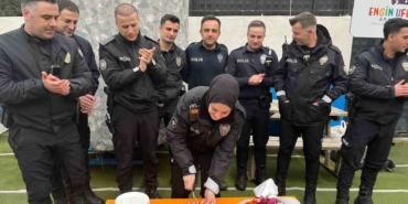 Üsküdar’da anaokulu öğrencilerinden polislere "Okulu bastılar" ihbarlı sürpriz kutlama