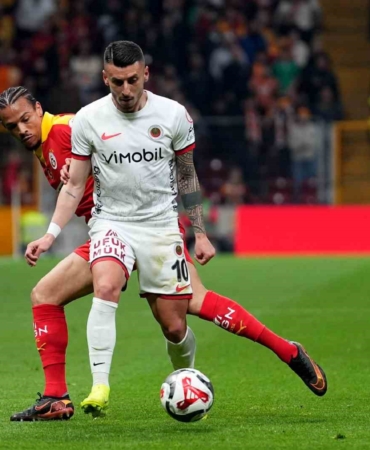 Ziraat Türkiye Kupası: Galatasaray: 0 - Gençlerbirliği: 0 (İlk yarı)