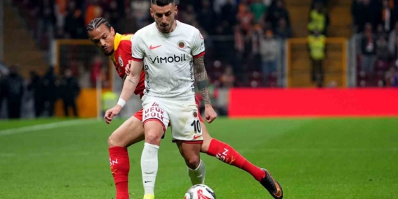 Ziraat Türkiye Kupası: Galatasaray: 0 - Gençlerbirliği: 0 (İlk yarı)