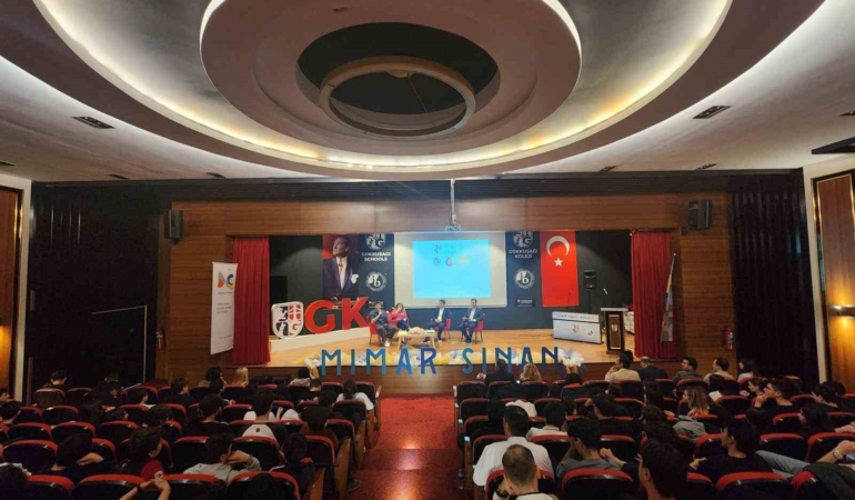 Gökkuşağı Koleji’nde Mimar Sinan’ın mirası gelecekle buluştu