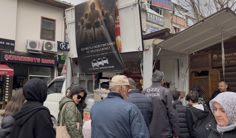 Bursa’da taksicilerden kahraman öğretmen ve öğrencilere vefa